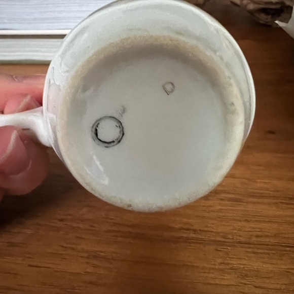 Fairmont Hotels Espresso Ceramic Cup - Picture 3 of 5